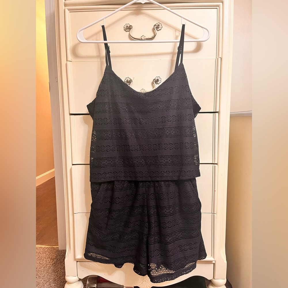 Comfortable Navy Blue Summer Romper (Size Medium)